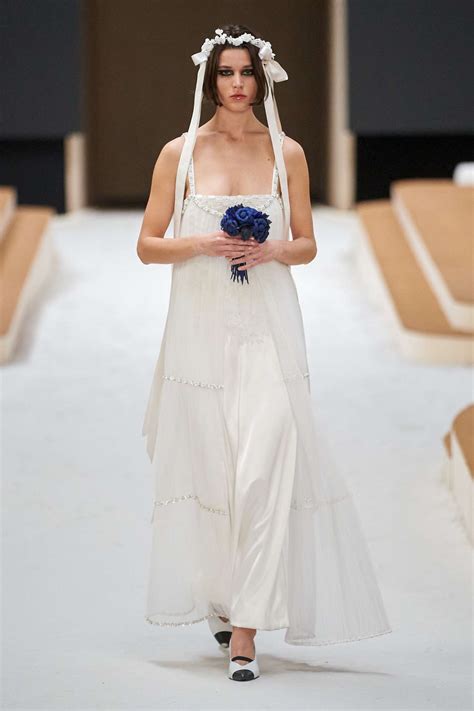 collezione cerimonia chanel|Chanel couture brides names.